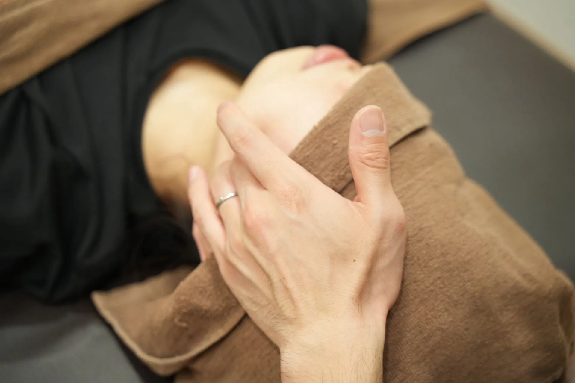 気象病にも効果的な小顔矯正